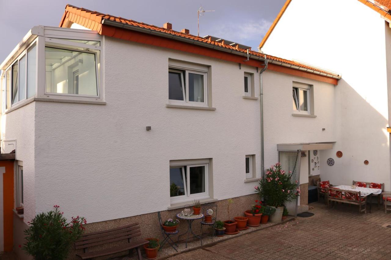 Gastehaus A Und D Fischer Mörfelden-Walldorf Exterior foto